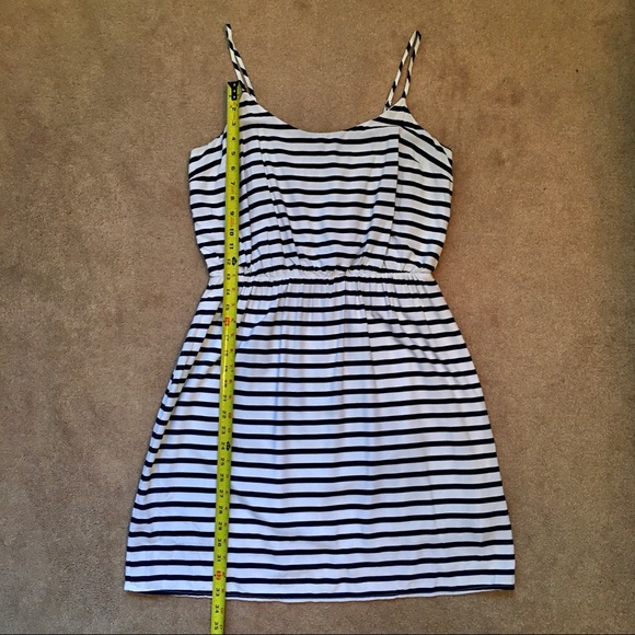 Old Navy Women's Sundress - Picture 2 of 12